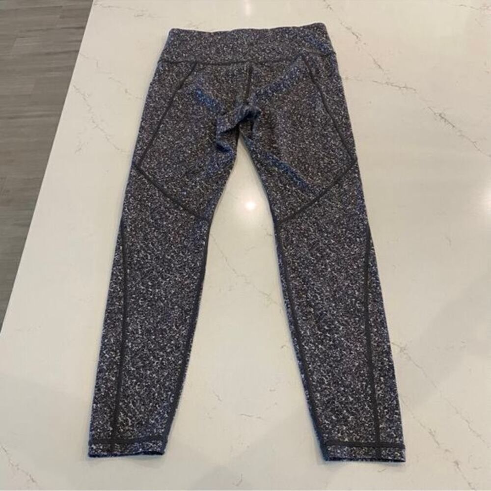 Athleta Salutation Pebble Beach Tight Leggings Xl - image 3